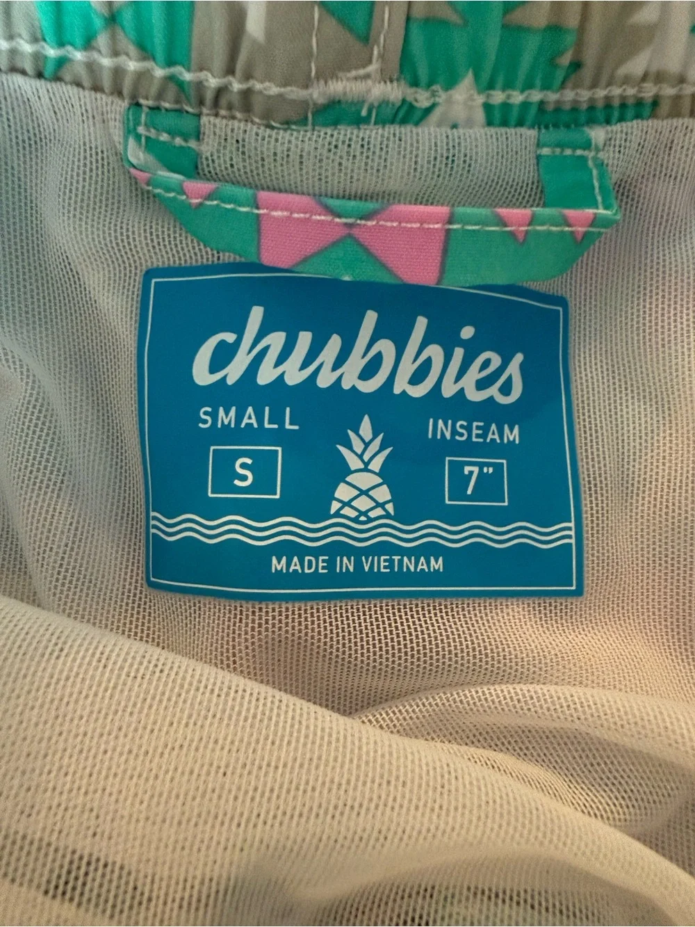 Chubbies Aztec Swim Trunks Mens Small 7 Inch Inseam Lined Swim Shorts
